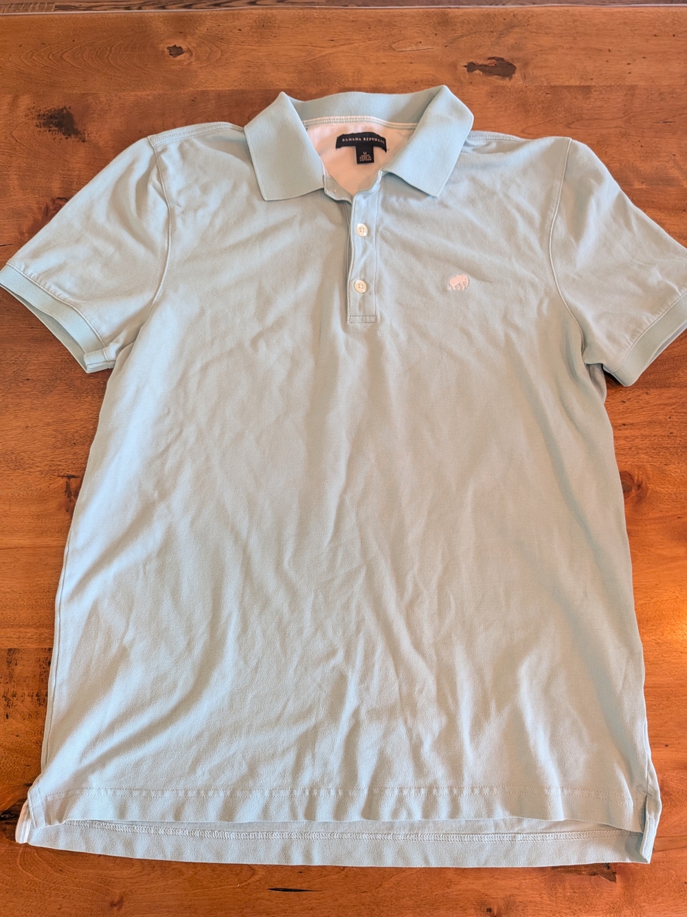 Banana Republic Men's Light Blue Polo Size Medium